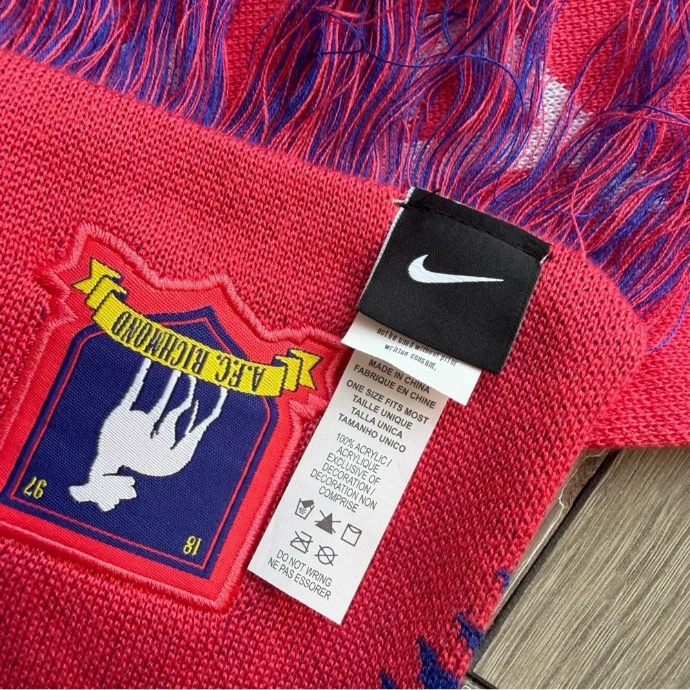 Nike AFC Richmond Ted Lasso Local Verbiage Scarf 